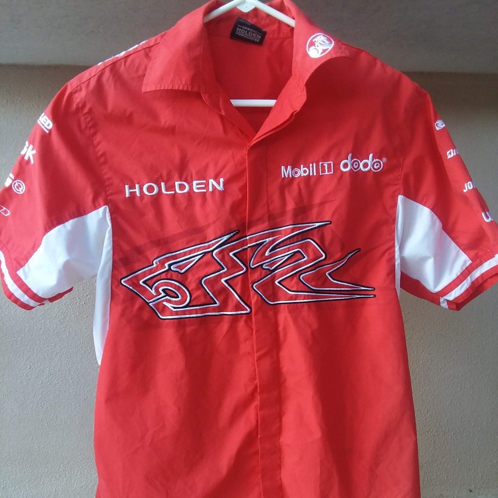 RARE Official Holden Racing 2007 Pit Crew Shirt